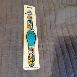 Disney 50th anniversary magic band limited edition